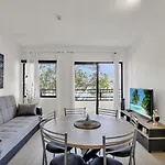 212 Elegant, Renovated, Confortable Apartment