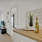 212 Elegant, Renovated, Confortable * Playa Paraiso (Tenerife)